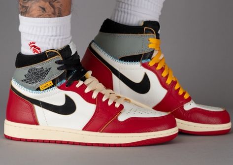 Union LA x Air Jordan 1 High OG "Chicago/Shadow" Releases Summer 2025 Jordan 1 Og Chicago, Sneaker Bar, Summer 2025, Jordan 1 High Og, Sneaker Release, Air Jordan 1 High, Jordan 1 High, Adidas Yeezy, Air Jordan 1