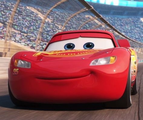 Cars Animation, Mcqueen Cars 3, Cars The Movie, Car Movie, Cars 3 Lightning Mcqueen, Disney Cars Movie, Mcqueen Cars, Cars Pixar, Lighting Mcqueen