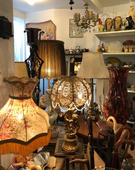 Thrifted Lamps, Apartment Lamps, Old Apartments, Old Lamps, Thrift Shop, Vintage Lamps, Summer Vibes, Eye Candy, Lamps