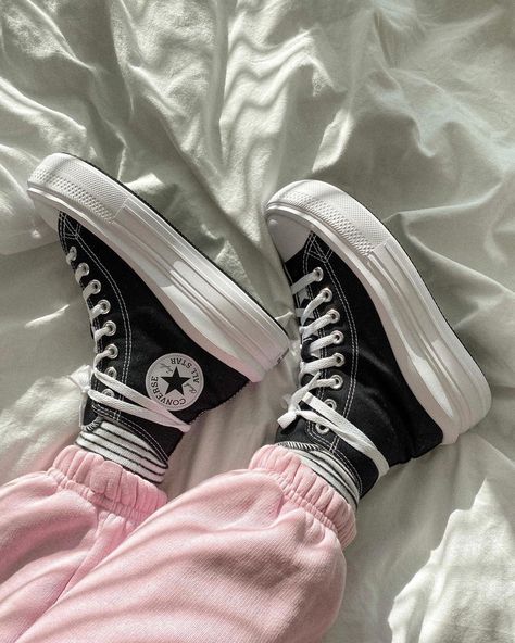 Converse Move High Top, Converse Chuck Taylor Aesthetic, Dark Red Converse, Spring Converse, Converse All Star Move, Converse Move, Chuck Taylor All Star Move, Guitar Aesthetic, Red Converse