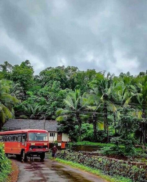 Travel India Travel Photography India, Chinese Dragon Art, Ganpati Decoration At Home, I Love Pic, Village Photography, Red Bus, India Travel, Bob Hairstyle, Pune