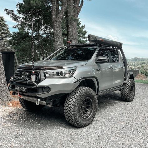 Toyota Trucks 4x4, Ute Canopy, Ute Trays, Off Road Bumpers, Toyota Trucks, 4x4 Trucks, Toyota Hilux, Cool Trucks, Offroad Vehicles