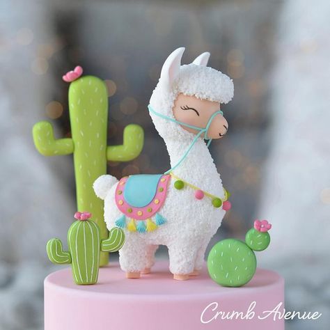 You’ll find the full tutorial on my website :) —> https://crumbavenue.com/tutorials/llama-1 Llama Cake Topper, Llama Cake, Art Deco Cake, Llama Birthday, Fondant Cake Topper, Cake Topper Tutorial, Fondant Animals, Big Cookie, Summer Cakes