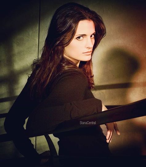 Michael Becker photo shoot. Stana Katic Pregnant, Stana Katic, Famous Women, Hollywood Celebrities, Bollywood Celebrities, Girl Crush, Favorite Celebrities, Her Hair, Castle