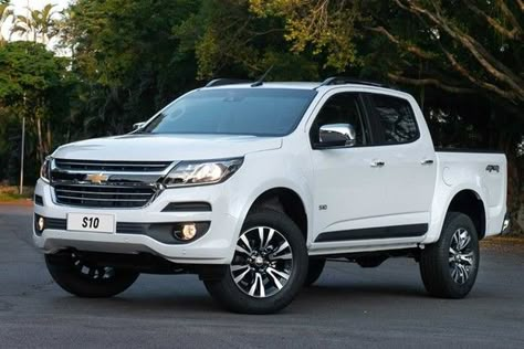 Linha 2020 da Chevrolet S10 está até R$ 3.800 mais cara | Carros | autoesporte New Edge Mustang, Camry 2010, Lmc Truck, Chevrolet S 10, Chevy S10, Chevrolet S10, Car Chevrolet, Chevrolet Colorado, Chevrolet Cruze