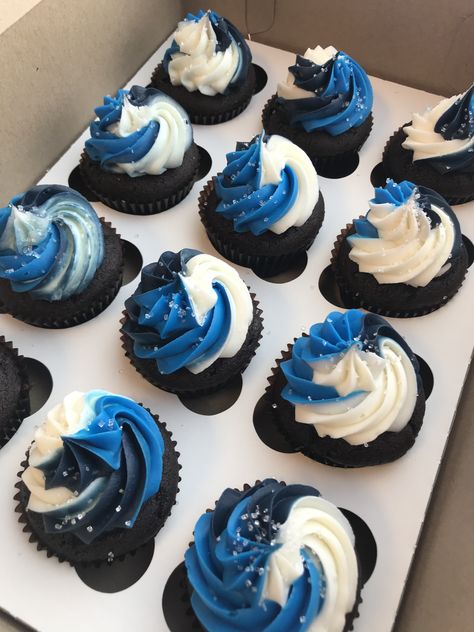 Galaxy Cupcakes, Birthday Cake For Boyfriend, Black Cupcakes, Cake For Boyfriend, Mini Pastel, Blue Cupcakes, Cupcake Cake Designs, Cupcake Ideas, Cupcake Cake