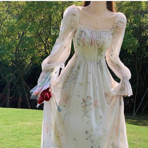 Palace Style Retro High-end High Waisted Ink Painting Printed Long Skirt Material: polyester Venus Flowers, Flowers Fairycore, Fairycore Princess, Deer Doll, Long Sleeve Chiffon Dress, Dress Elegant Long, Floral Chiffon Dress, Chiffon Floral, Chiffon Long Sleeve