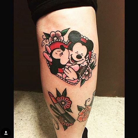 Mickey And Minnie Tattoos, Minnie Tattoo, Disney Inspired Tattoos, Geometric Flower Tattoo, Mickey Tattoo, Chicanas Tattoo, Z Tattoo, Mouse Tattoos, Traditional Tattoo Sleeve