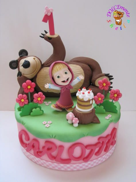 Masha and the Bear by Sheila Laura Gallo Masha Cake, Mousse Au Chocolat Torte, Torte Creative, Pig Birthday Cakes, Novelty Birthday Cakes, Torte Cupcake, Masha And The Bear, Baby Birthday Cakes, Baby Cakes