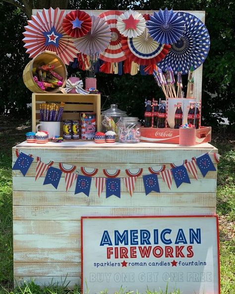 Fireworks Stand, Fireworks Store, Patriotic Party Favors, Peach Bridal Showers, Firework Stands, Roman Candle, Outer Space Party, Paper Rosettes, Happy Fourth Of July