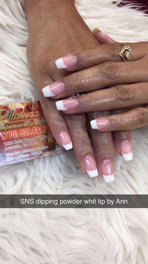 Sns Dipping Powder Nails French Tip, Dipping Powder French Tip Nails, Pink Dip Powder Nails Design, Sns French Tip Nails, White Tip Dip Powder Nails, French Tip Powder Dip Nails, Sns French Nails, Dip Powder Nails With Tips, Dip French Tip Nails