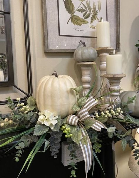 Elegant Fall Arrangements, Fall Decor Diy Living Room, Elegant Fall Decorations, Non Traditional Fall Decor, Upscale Fall Decor, Farmhouse Fall Mantle Decor, Fall Mantles Ideas, Fall Foyer Table Decor, Autumn Floral Arrangements