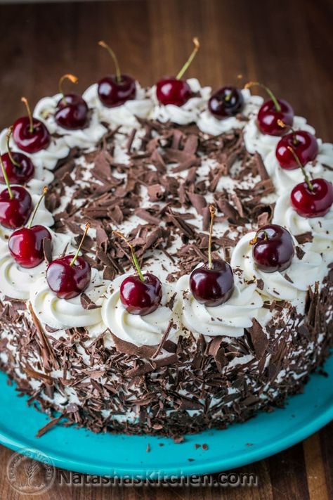 Black Forest Cake Recipe, German Chocolate Cake Chocolate Cake With Cherries, Cake With Cherries, Black Forest Cake Recipe, Black Forest Gateau, German Desserts, Fruitcake Recipes, Black Forest Cake, Cherry Cake, Forest Cake