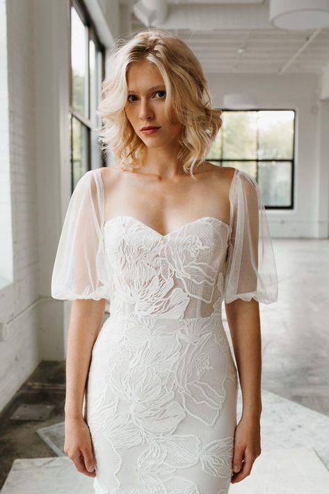 Wedding Dresses Sheer Sleeves, Dramatic Wedding Dresses, Detachable Sleeves Wedding Dress, Embroidered Lace Wedding Dress, Tara Latour, Wedding Dress With Sweetheart Neckline, Dramatic Wedding Dress, Puff Sleeve Wedding Dress, Detachable Wedding Dress