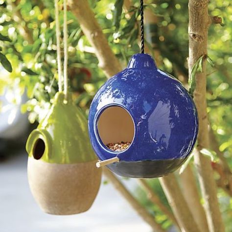 For rustic patios, a terra cotta teardrop feeder is a modern yet simple snack station. Crate & Barrel Bird Feeder: $20, crateandbarrel.com Make A Bird Feeder, Best Bird Feeders, Homemade Bird Houses, Window Bird Feeder, Homemade Bird Feeders, Ceramic Birdhouse, Bird House Kits, Diy Bird Feeder, Sculptures Céramiques