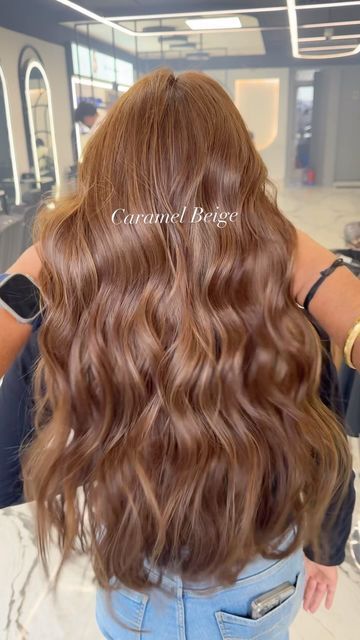 𝒮𝒶𝒽𝒾𝓁 𝐵𝒽𝒶𝓉𝓉𝒾 on Instagram: "Caramel Beige�” is a warm, soft shade that blends the richness of caramel with the subtle softness of beige.🍪 • • #hairbysahilbhatti #hairinspo #hairinspiration #hairideas #trendingreels #hairtransformation #hairinstagram #airtouchoriginal #balayage #trending" Caramel Beige Hair, Caramel Beige Balayage, Honey Beige Hair, Warm Caramel Balayage, Beige Balayage, Carmel Balayage, Hair Caramel, Beige Hair, Caramel Balayage