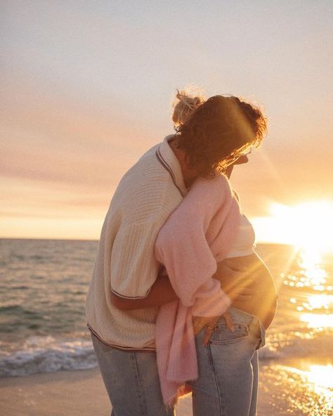 Sweet Maternity Photos Couple, Wlw Pregnancy Aesthetic, Lake Tahoe Maternity Photos, Maternity Photography Ocean, Beach Maternity Photos Jeans, Maternity Photo Inspiration, Pregnancy Announcement Beach Photos, Winter Beach Maternity Photos, Jeans Maternity Shoot Couple