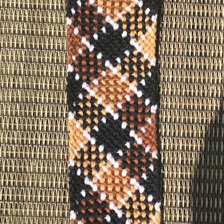 Monochromatic Friendship Bracelet, Plaid Bracelet Pattern, Usa Bracelet Pattern, String Bracelet Patterns 3 Colors, Plaid Friendship Bracelet Pattern, Bee Friendship Bracelet Pattern, Thick Bracelet Patterns, Fall Friendship Bracelets Patterns, Fall Friendship Bracelets