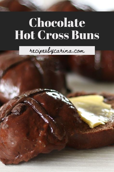 These easy Chocolate Hot Cross Buns are the ultimate sweet treat this Easter! Brioche Chocolate, Creative Baking Recipes, Hot Cross Bun Recipe, Chocolate Hot Cross Buns, Cross Buns Recipe, Ultimate Chocolate Chip Cookie, Hot Cross Buns Recipe, Hot Cross Bun, Make Ahead Desserts