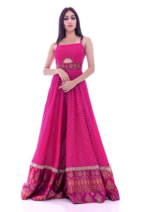 Pink Brocade, Embellished Jumpsuit, Trendy Outfits Indian, Long Gown Design, Indian Dresses Traditional, Traditional Indian Outfits, Indian Gowns Dresses, Trendy Dress Outfits, Designer Party Wear Dresses