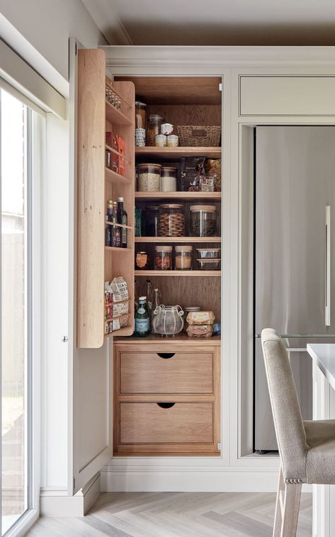 Classic Pantry Design, Modern Family Kitchen, Tom Howley Kitchens, Pantry Goals, Kitchen Larder Cupboard, Tiny Pantry, Tom Howley, Kitchen Larder, Larder Cupboard