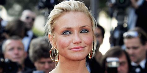 Cameron Diaz, 50, 'Looks Nothing like Her Former Self' in Pics after Fleeing Hollywood to Raise 'Miracle' Baby Caneron Diaz, Cameron Diaz Plastic Surgery, Cameron Diaz Now, Holiday Cameron Diaz, Cameron Diaz Short Hair, Cameron Diaz Body, Cameron Diaz Hair, Being A Wife, Vanilla Sky