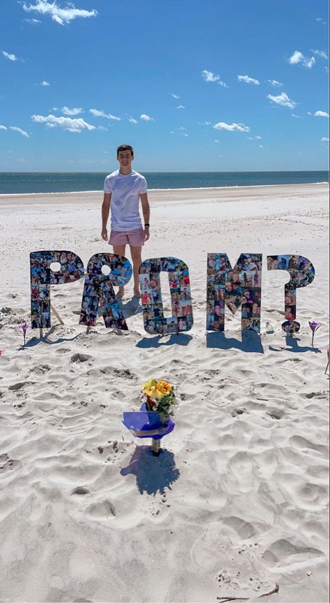 Promposal Aesthetic, Beach Promposal, Promposal Ideas For Him, Prom Proposal Ideas, Aesthetic Promposal, Creative Prom Proposal Ideas, Prom Pose, Prom Proposals, Cute Prom Proposals