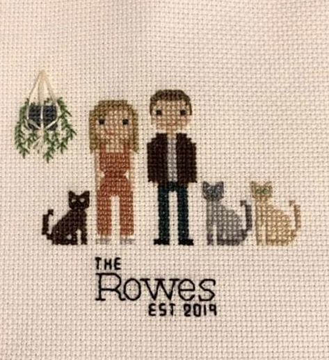 Cross Stitch People, Family Cross Stitch Patterns Free, Family Cross Stitch, Cross Stitch Dogs Patterns Easy, Family Cross Stitch Pattern, Stitch People Family, Cross Stitch Family Portrait, Portrait Cross Stitch, Cross Stitch Family