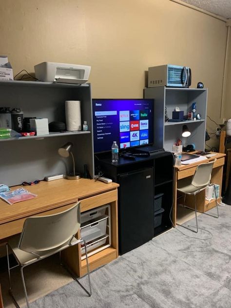 Boys Dorm Desk, College Dorm Tv Stand Ideas, Dorm Room Tv Stand Ideas, Dorm Room With Tv, Dorm Tv Stand, Men’s Dorm Room Decor, Male Dorm Room Ideas Colleges, Men’s College Dorm Decor, Men’s College Dorm