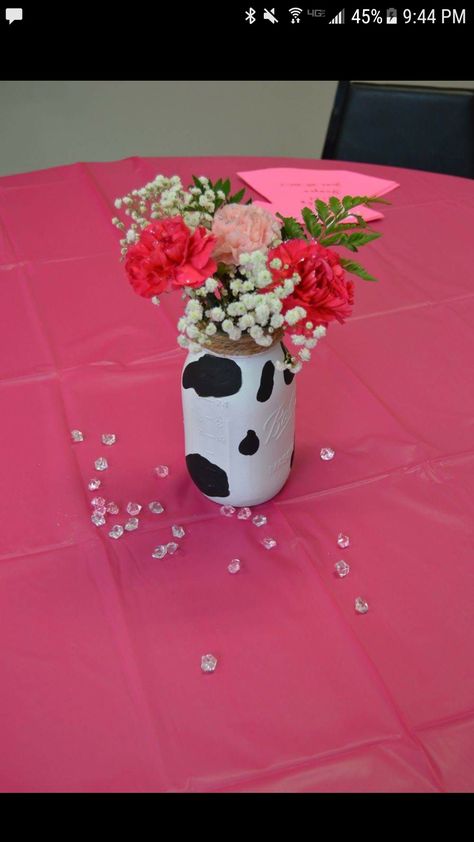 Sweet 16 Party Ideas Cow Print, Cow Print Centerpiece Ideas, Cowprint Birthday Centerpieces, Pink Cowgirl Centerpieces, Pink Cow Birthday Party Ideas, Cowgirl Centerpieces Table Decorations, Pink Cow Print Party Ideas, Pink Cow Print Baby Shower Ideas, Pink And Cow Print Birthday