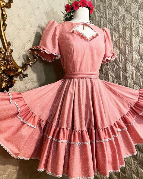 Square Dance Outfit Modern, Square Dance Outfit, Square Dance Dress, Square Dance Dresses, Country Bumpkin, Dancing Dress, Square Dance, Dance Outfit, Square Dancing