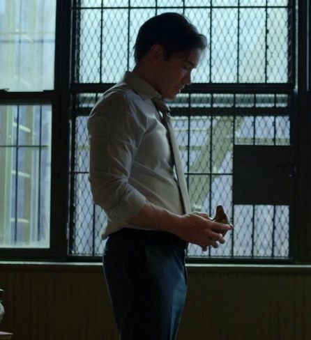 Ward Meachum  Iron Fist  Tom Pelphrey Ward Meachum, Tom Pelphrey, Marvel Show, Marvel Images, Emo Dresses, Snapchat Picture, Iron Fist, Rockabilly Fashion, Boots Women Fashion