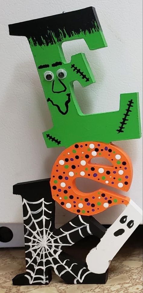 Boo And Eek Dollar Tree, Wooden Eek Sign, Dollar Tree Boo And Eek Signs Diy, Eek Signs For Halloween Diy, Eek Sign From Dollar Tree Diy, Dollar Tree Halloween Signs Diy, Eek Halloween Sign, Dollar Tree Boo And Eek Signs, Dollar Tree Eek Sign Diy