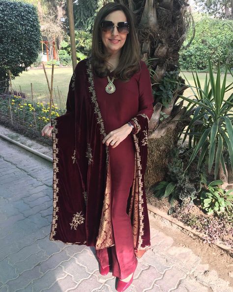 “Heading off to a daytime wedding with my favourite date @taseeraamna who's wearing @maheengtaseer and @miumiu shades! ✨💕✨ #MaheenGhaniTaseer #MiuMiu…” Velvet Shawls, Daytime Wedding, Velvet Dress Designs, Velvet Shawl, Beautiful Suit, Dress Wrap, Pakistani Dress Design, Indian Designer Outfits, Indian Attire