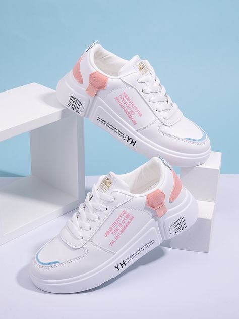 Shein Sneakers, Girls Sneakers Outfit, Sepatu Air Jordan, Sandals Design, Girls Winter Boots, Boots Ideas, Sneakers Heels, Shoes Heels Classy, Kawaii Shoes