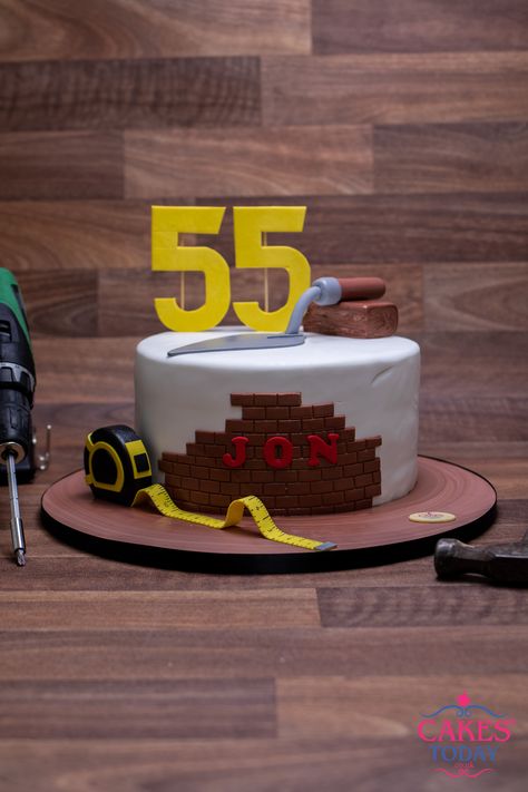 Construction Worker Cake, Cakes Gluten Free, Funny Cakes, Construction Cake, Sponge Cakes, Fresh Cake, Online Cake Delivery, Vegan Cakes, Funny Birthday Cakes