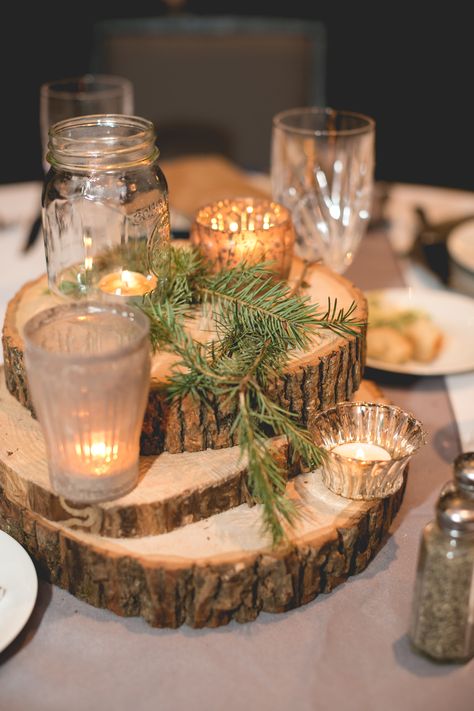 Tree Log Centerpieces, Tree Ring Centerpiece, Wood Log Centerpieces Wedding, Tree Rounds Centerpiece, Cedar Wedding Centerpieces, Cedar Centerpiece Wedding, Snow Wedding Centerpieces, Wood Round Wedding Centerpieces, Pine Tree Centerpiece Wedding