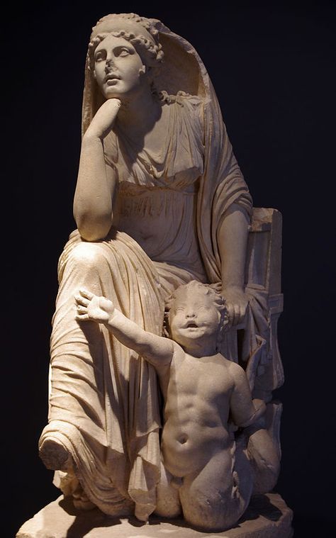 Sculpture of Thetis with baby Triton in Palazzo Massimo alle Terme Uranus Drawing, Thetis Goddess, Titans Greek Mythology, Baby Statue, Artemis Goddess, Greek Sea, Magic Things, Greek Statues, Series Characters