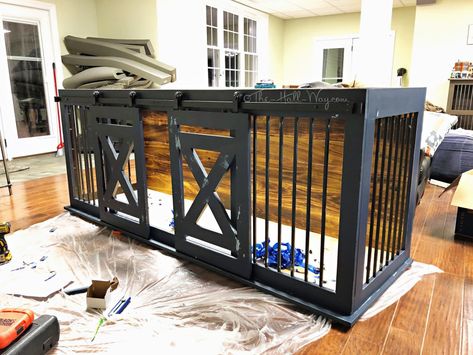 Dog Kennel Furniture Diy, Double Dog Kennel, Kennel Furniture, Furniture Repurposing, Double Dog Crate, Double Sliding Barn Doors, Diy Dog Crate, Wire Crate, Diy Daybed