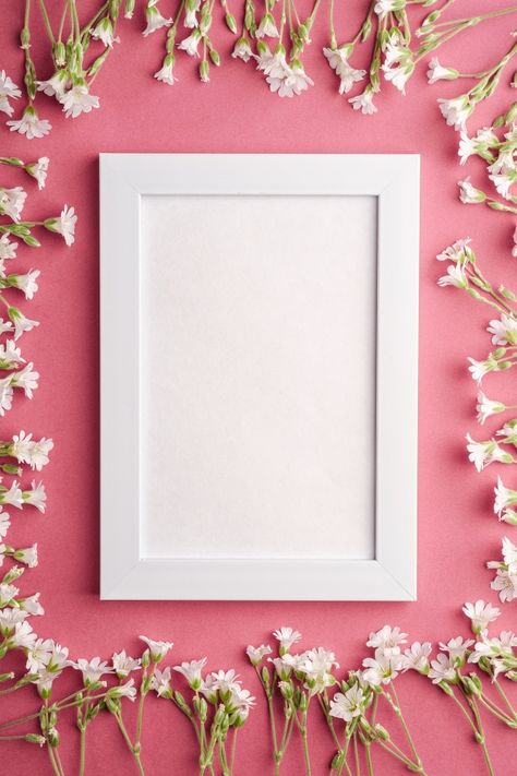 Flower Flat Lay, Flower Picture Frames, Purple Table, Photo Frame Wallpaper, Picture Frame Decor, Photo Frame Design, Instagram Frame Template, Framed Wallpaper, Montage Photo