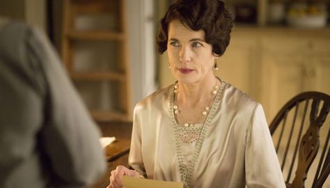 Cora Crawley, Downton Abbey Season 6, Downton Abbey Series, Laura Carmichael, Elizabeth Mcgovern, Downton Abbey Fashion, Downton Abby, Michelle Dockery, Gentlemans Club