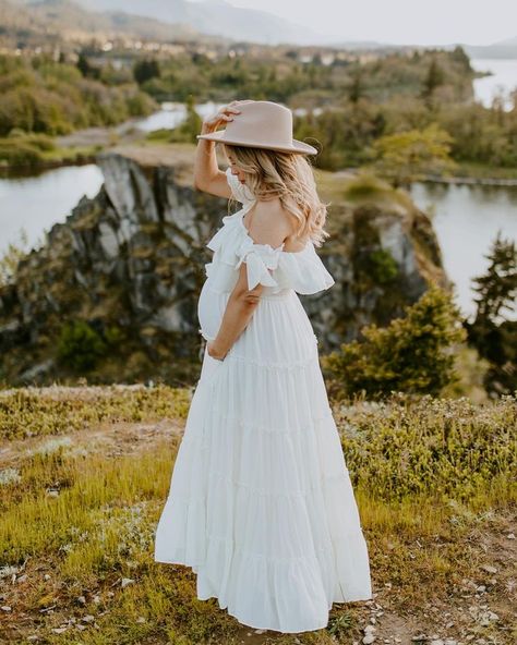 White Maternity Dress Photo Shoots, White Dress Maternity Shoot, White Dress Maternity, White Maternity Dress, White Maternity Dresses, Lulus Dress, Dress Photo, Dress Maternity, Maternity Shoot