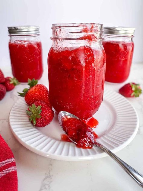 Make freezer strawberry jam with Certo - also known as liquid pectin. The homemade jam is kept in the freezer for a year or in the refrigerator for three weeks. Fresh strawberries make the best jam from scratch! Skip the store-bought and make this freezer jam! Super easy, and the kids can help, too! Sure Jell Strawberry Freezer Jam Recipe, Frozen Strawberry Jam, Strawberry Freezer Jam Recipe, Make Jam, Strawberry Freezer Jam, Freezer Jam Recipes, Freezer Jam, Strawberry Picking, Homemade Jam