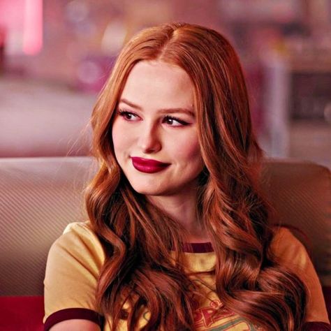 Cheryl Blossom Aesthetic, Cheryl Blossom Riverdale, Riverdale Aesthetic, Riverdale Cheryl, Riverdale Cast, Madelaine Petsch, Cheryl Blossom, Riverdale, Girl Power