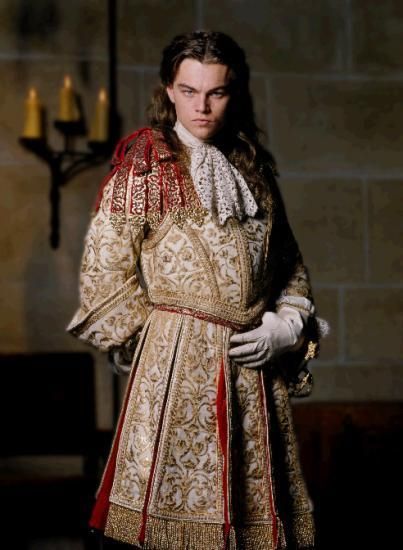 Leonardo De Caprio played Louis XIV in "Man In TheIronMask" - fictitious tale of Louis XIV and his supposed twin brother. The ral man I the iron mask was Fouquet, the architect of Versailles. Iron Mask, Leo Dicaprio, Rms Titanic, Period Outfit, Costume Drama, Century Clothing, Louis Xiv, Sharp Dressed Man, Movie Costumes