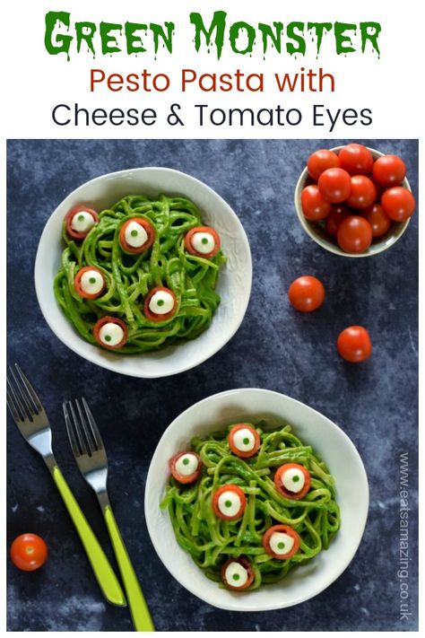 Spaghetti With Cheese, Edible Eyeballs, Easy Pesto Pasta, Halloween Pasta, Healthy Halloween Food, Halloween Food Dinner, Creamy Pesto Pasta, Kids Halloween Food, Creamy Pesto Sauce