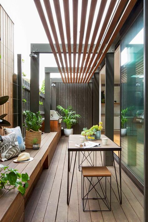 narrow courtyard, dining area in renovation with timber decking and shade. Narrow Patio Ideas, Narrow Garden, Side Yard Landscaping, Small Courtyard Gardens, Small Deck Decorating Ideas, Courtyard Design, Modern Extension, Edwardian House, Small Courtyards