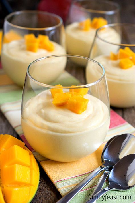 This light and creamy Mango Yogurt Mousse is a taste of the tropics! Elegant for a special meal but easy enough to serve any day of the week! Yogurt Mousse Recipe, Mango Desserts, Yogurt Mousse, Mango Yogurt, Mango Mousse, Chocolate Peanut Butter Pie, Mango Dessert, Mousse Dessert, Dessert Aux Fruits