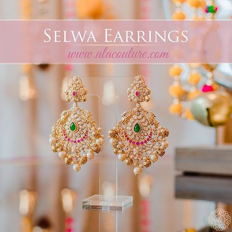 Gold Jhumka Earrings, Gold Earrings Models, Gold Earrings Wedding, Gold Jewelry Simple Necklace, Gold Necklace Indian Bridal Jewelry, Gold Bridal Jewellery Sets, Jewelry Set Design, Gold Bridal Earrings, Gold Jewelry Stores