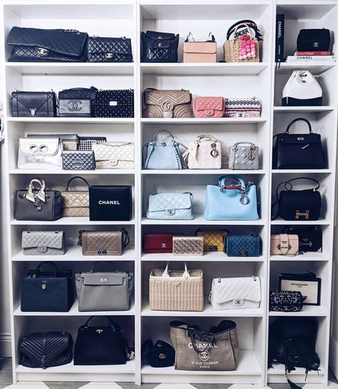 Handbag storage 👜 Handbags Storage, Designer Things, Trophy Display, Bag Closet, Desain Pantry, Pentecostal Fashion, Purse Storage, Handbag Storage, Wardrobe Room